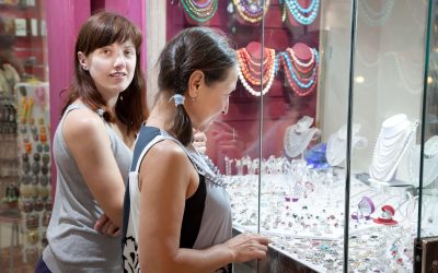 Finding the Perfect Local Vintage Jewelry Piece For Sale in Bethesda, MD for Your Collection
