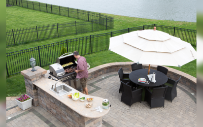 Entertain Guests Effortlessly with a Custom Outdoor Kitchen in Hartford, CT